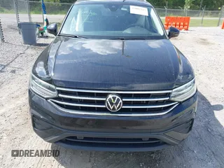 2024 Volkswagen Tiguan SE with VIN 3VV3B7AX7RM029891, listed as a IAAI auction lot 42087357 with 43,636 mi miles and . Bid and sale history available at DreamBid. Image 12.