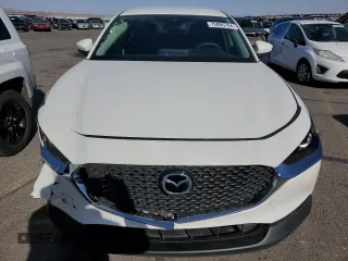 2020 Mazda CX-30 with VIN 3MVDMABL5LM119598, listed as a Copart auction lot 75895764 with 67,639 mi miles and Salvage Title. Bid and sale history available at DreamBid. Image 5.