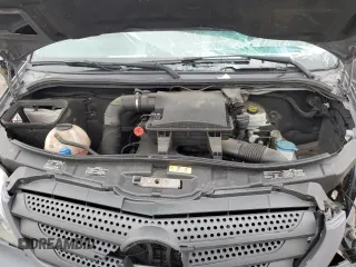 2015 Mercedes-Benz Sprinter Crew with VIN WD4PE7DC2F5964050, listed as a Copart auction lot 39276904 with 182,815 mi miles. Bid and sale history available at carsss.com. Image 12.
