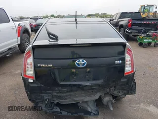 2015 Toyota Prius Four with VIN JTDKN3DU4F1984667, listed as a IAAI auction lot 41892557 with 192,908 mi miles. Bid and sale history available at carsss.com. Image 17.