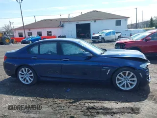 2012 BMW 5 Series 535i xDrive with VIN WBAFU7C57CDU57364, listed as a IAAI auction lot 41972047 with 150,000 mi miles. Bid and sale history available at carsss.com. Image 13.