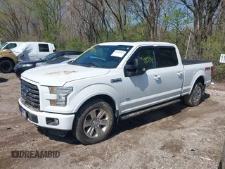 2015 Ford F-150 XLT with VIN 1FTFW1EG7FFB92544, listed as a IAAI auction lot 41998914 with Not Provided miles and . Bid and sale history available at carsss.com. Image 2.