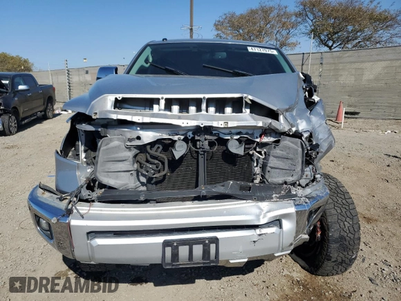 2015 Toyota Tundra Platinum z VIN 5TFAY5F16FX452447, wystawiony jako Copart lot #47127075 z przebiegiem 98 321 mil mil oraz Szkoda całkowita • Salvage title. Historia ofert i sprzedaży dostępna na DreamBid. Obrazek 5.