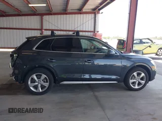 2020 Audi Q5 Premium z VIN WA1ANAFY7L2043097, wystawiony jako IAAI lot #41912219 z przebiegiem 58 265 mil mil oraz . Historia ofert i sprzedaży dostępna na DreamBid. Obrazek 14.