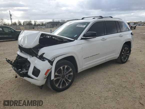 2022 Jeep Grand Cherokee Overland z VIN 1C4RJHDG9N8617593, wystawiony jako Copart lot #84834794 z przebiegiem 38 434 mil mil oraz Szkoda całkowita • Salvage title. Historia ofert i sprzedaży dostępna na DreamBid. Obrazek 1.