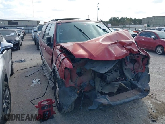 2004 Ford Expedition Eddie Bauer z VIN 1FMPU17L34LA09123, wystawiony jako IAAI lot #41798066 z przebiegiem Nie podano mil oraz . Historia ofert i sprzedaży dostępna na DreamBid. Obrazek 1.