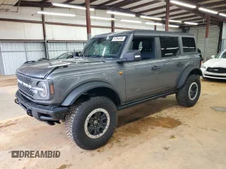2021 Ford Bronco с VIN 1FMEE5DP9MLB06877, выставлен на аукционе Copart как лот 57254245 с пробегом 47 410 миль миль и Списание • Salvage title. История ставок и продаж доступна на DreamBid. Изображение 1.