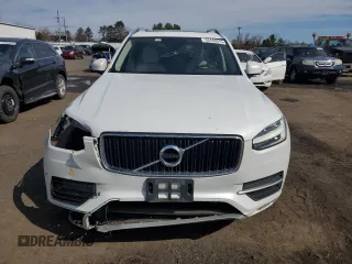 2019 Volvo XC90 Momentum with VIN YV4102PK0K1431214, listed as a Copart auction lot 52449915 with 204,867 mi miles and Salvage Title. Bid and sale history available at carsss.com. Image 5.