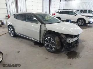 2022 Kia EV6 Wind with VIN KNDC34LA1N5028691, listed as a IAAI auction lot 41346742 with 110,944 mi miles. Bid and sale history available at carsss.com. Image 1.