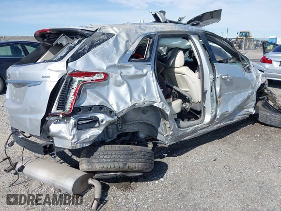 2020 Cadillac XT5 Premium Luxury FWD with VIN 1GYKNCRS1LZ193060, listed as a IAAI auction lot 41600373 with Not provided miles and . Bid and sale history available at DreamBid. Image 4.