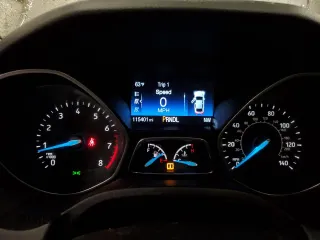 2015 Ford Focus SE with VIN 1FADP3K21FL301774, listed as a Copart auction lot 52552735 with 115,401 mi miles and Clean Title. Bid and sale history available at carsss.com. Image 9.