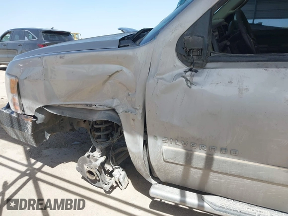 2008 Chevrolet Silverado 1500 Work Truck with VIN 2GCEC13C781110522, listed as a IAAI auction lot 41718710 with 208,018 mi miles and . Bid and sale history available at DreamBid. Image 6.
