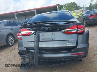 2019 Ford Fusion SE with VIN 3FA6P0HD7KR169700, listed as a IAAI auction lot 42064494 with 56,463 mi miles and . Bid and sale history available at DreamBid. Image 16.