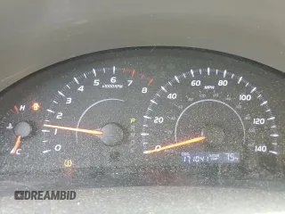 2010 Toyota Camry z VIN 4T1BF3EK7AU541572, wystawiony jako Copart lot #60035335 z przebiegiem 171 041 mil mil oraz Szkoda całkowita • Salvage title. Historia ofert i sprzedaży dostępna na DreamBid. Obrazek 9.