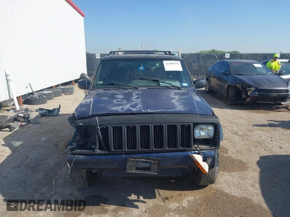 2001 Jeep Cherokee Sport with VIN 1J4FT48S01L522281, listed as a IAAI auction lot 41999570 with 261,698 mi miles and . Bid and sale history available at DreamBid. Image 12.