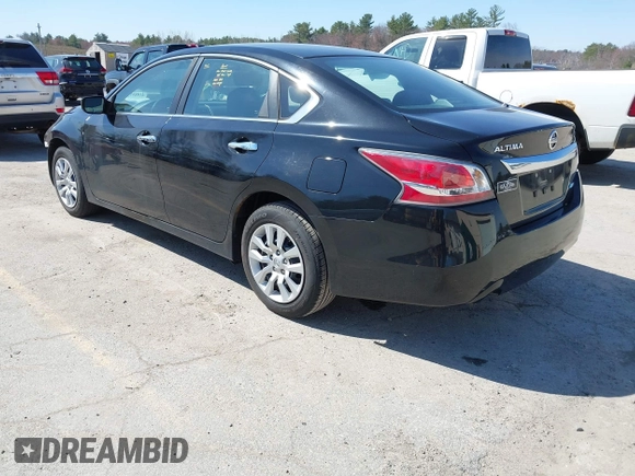 2014 Nissan Altima 2.5 S with VIN 1N4AL3AP7EN334681, listed as a IAAI auction lot 41985733 with 144,544 mi miles. Bid and sale history available at carsss.com. Image 3.