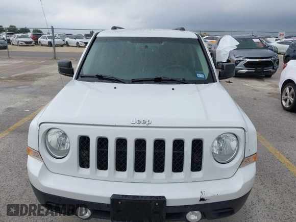 2017 Jeep Patriot High Altitude with VIN 1C4NJPFA0HD149248, listed as a IAAI auction lot 42182940 with 112,876 mi miles and . Bid and sale history available at carsss.com. Image 6.