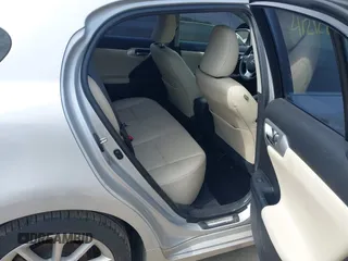 2012 Lexus CT 200h z VIN JTHKD5BHXC2120358, wystawiony jako IAAI lot #42128037 z przebiegiem 183 496 mil mil oraz . Historia ofert i sprzedaży dostępna na DreamBid. Obrazek 8.