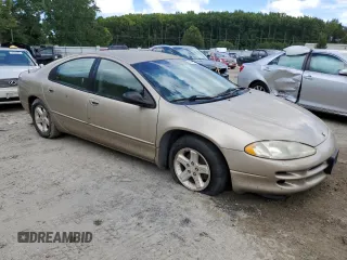2004 Dodge Intrepid SE with VIN 2B3HD46R04H614618, listed as a Copart auction lot 69747574 with 70,914 mi miles and Clean Title. Bid and sale history available at carsss.com. Image 4.