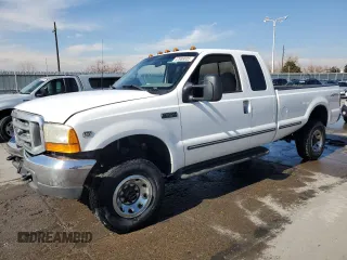 1999 Ford Super Duty F-250 XL with VIN 1FTNX21S6XEC94109, listed as a Copart auction lot 47988005 with 135,673 mi miles and Salvage Title. Bid and sale history available at carsss.com. Image 1.