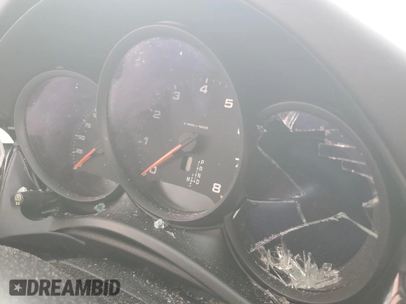 2019 Porsche Macan with VIN WP1AA2A58KLB07692, listed as a Copart auction lot 44670355 with Not provided miles and Salvage title. Bid and sale history available at DreamBid. Image 9.