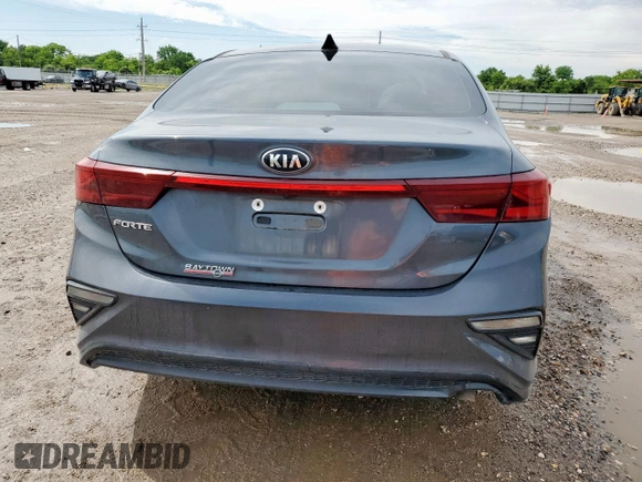2021 Kia Forte LXS with VIN 3KPF24ADXME284537, listed as a Copart auction lot 58533165 with 70,745 mi miles and Salvage title. Bid and sale history available at DreamBid. Image 6.
