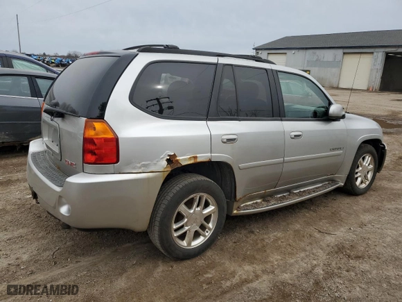 2008 GMC Envoy Denali with VIN 1GKET63M582180062, listed as a Copart auction lot 51462925 with 182,344 mi miles and Clean Title. Bid and sale history available at carsss.com. Image 3.