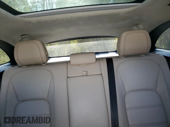2019 Jaguar F-Pace 25t Prestige with VIN SADCK2FX1KA392222, listed as a Copart auction lot 76044604 with 105,235 mi miles and Salvage Title. Bid and sale history available at DreamBid. Image 10.