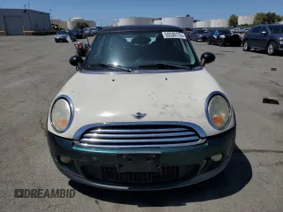 2010 MINI Hardtop with VIN WMWMF3C53ATU79777, listed as a Copart auction lot 55530175 with 177,225 mi miles and Clean title. Bid and sale history available at DreamBid. Image 5.