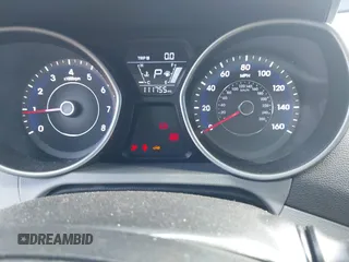 2016 Hyundai Elantra SE z VIN 5NPDH4AE3GH778561, wystawiony jako IAAI lot #42342529 z przebiegiem 111 755 mil mil oraz . Historia ofert i sprzedaży dostępna na DreamBid. Obrazek 7.