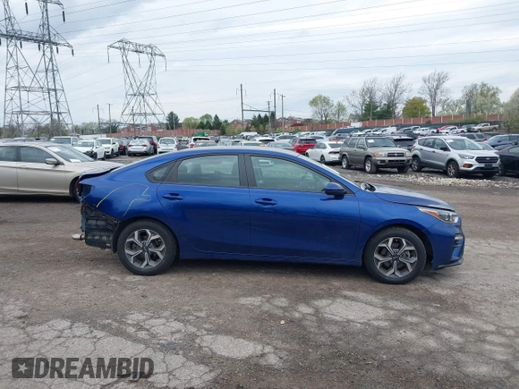 2020 Kia Forte LXS with VIN 3KPF24AD7LE194888, listed as a IAAI auction lot 42010437 with 47,113 mi miles and . Bid and sale history available at carsss.com. Image 14.