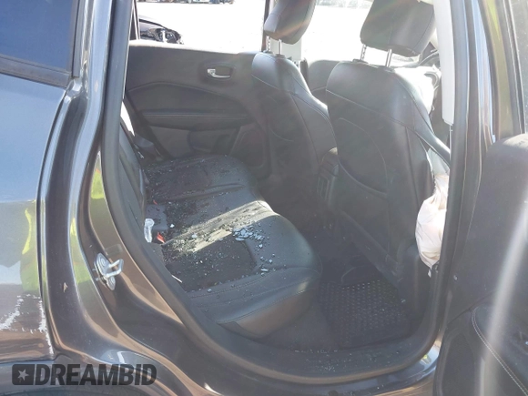 2018 Jeep Compass Altitude with VIN 3C4NJDBBXJT326322, listed as a IAAI auction lot 41757452 with 66,026 mi miles and . Bid and sale history available at carsss.com. Image 8.