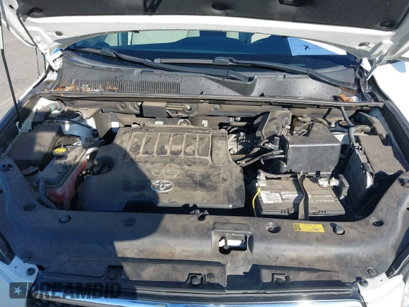 2008 Toyota RAV4 Ltd with VIN JTMZK34V685022611, listed as a IAAI auction lot 41421351 with 136,276 mi miles. Bid and sale history available at carsss.com. Image 10.