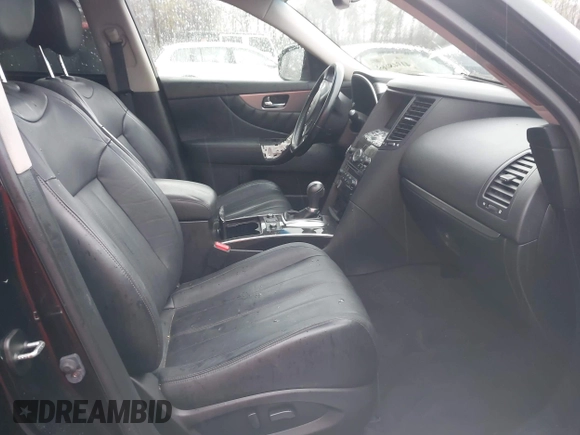2017 Infiniti QX70 with VIN JN8CS1MW4HM413401, listed as a IAAI auction lot 41948069 with 105,062 mi miles. Bid and sale history available at carsss.com. Image 5.