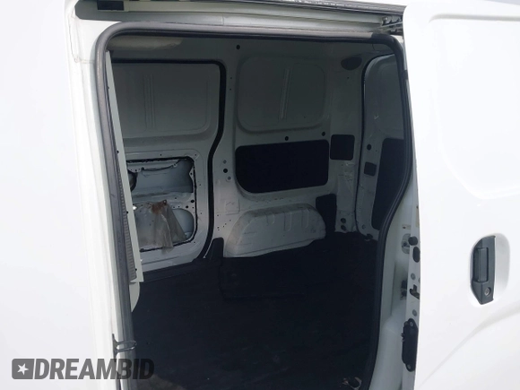 2015 Nissan NV200 SV with VIN 3N6CM0KN0FK705020, listed as a IAAI auction lot 42192651 with 182,668 mi miles and . Bid and sale history available at DreamBid. Image 8.