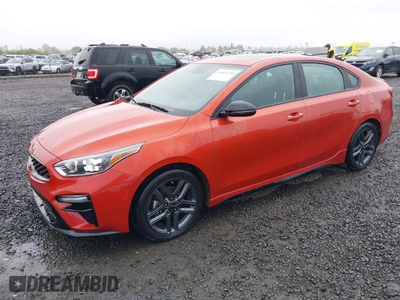 2021 Kia Forte GT-Line with VIN 3KPF34AD5ME341174, listed as a IAAI auction lot 41915220 with 28,804 mi miles. Bid and sale history available at carsss.com. Image 2.