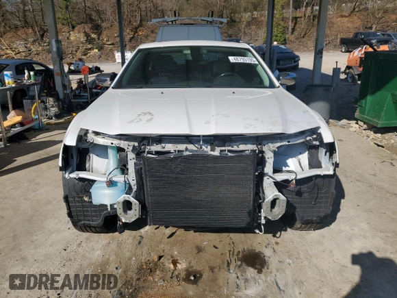 2019 Chrysler 300 Limited with VIN 2C3CCAKG4KH578075, listed as a Copart auction lot 48793195 with 96,986 mi miles and Salvage Title. Bid and sale history available at carsss.com. Image 5.
