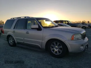 2003 Lincoln Navigator Luxury with VIN 5LMFU28R73LJ17499, listed as a Copart auction lot 89354325 with 178,522 mi miles and Non Repairable. Bid and sale history available at carsss.com. Image 4.