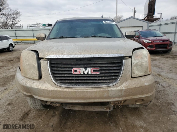 2008 GMC Yukon SLT w/4SB with VIN 1GKFK13078J217772, listed as a Copart auction lot 86160844 with 174,158 mi miles and Salvage Title. Bid and sale history available at carsss.com. Image 5.