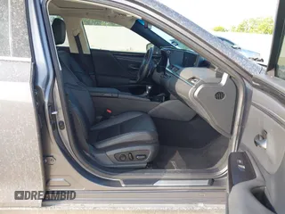 2020 Lexus ES 350 Ultra Luxury with VIN 58ACZ1B13LU079910, listed as a IAAI auction lot 42480934 with 50,092 mi miles and . Bid and sale history available at DreamBid. Image 5.