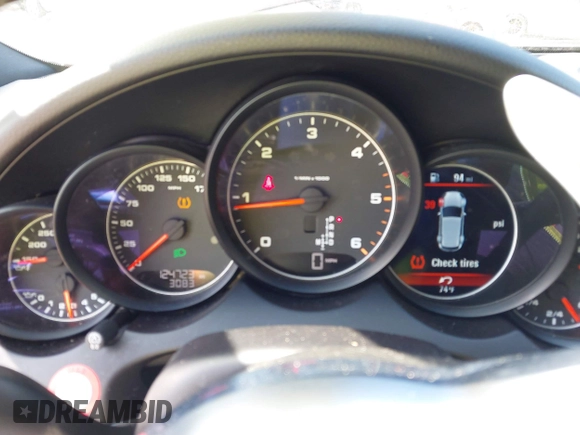 2015 Porsche Cayenne Diesel with VIN WP1AF2A26FLA44086, listed as a IAAI auction lot 42029799 with 124,723 mi miles and . Bid and sale history available at DreamBid. Image 7.