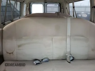 2013 Ford Econoline Passenger XL z VIN 1FBSS3BLXDDA76761, wystawiony jako Copart lot #53128125 z przebiegiem Nie podano mil oraz Szkoda całkowita • Salvage title. Historia ofert i sprzedaży dostępna na DreamBid. Obrazek 10.