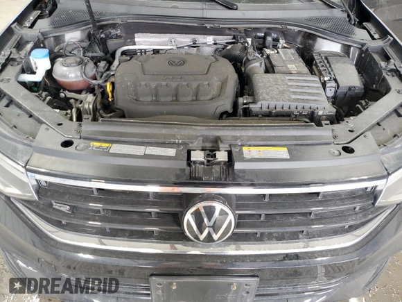 2022 Volkswagen Tiguan SE R-Line Black with VIN 3VV8B7AX6NM168877, listed as a Copart auction lot 47400525 with 21,601 mi miles and Salvage Title. Bid and sale history available at DreamBid. Image 12.