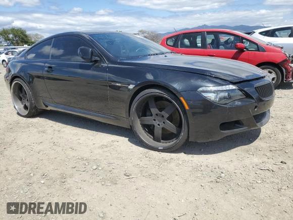 2010 BMW M6 z VIN WBSEH9C52ACY25265, wystawiony jako Copart lot #53721055 z przebiegiem Nie podano mil oraz Czysty tytuł • Clean title. Historia ofert i sprzedaży dostępna na DreamBid. Obrazek 4.