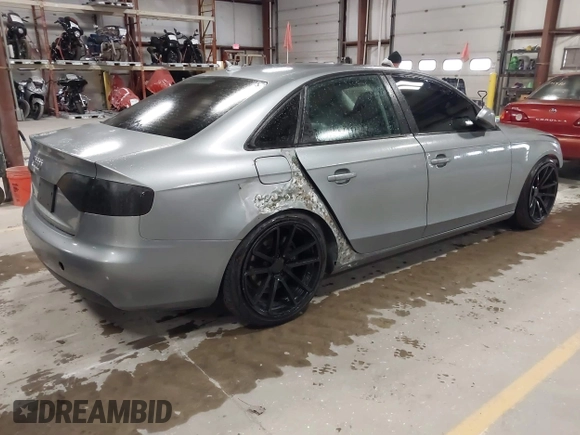 2010 Audi A4 Premium z VIN WAUDFAFL8AN028850, wystawiony jako IAAI lot #42319215 z przebiegiem Nie podano mil oraz . Historia ofert i sprzedaży dostępna na DreamBid. Obrazek 4.