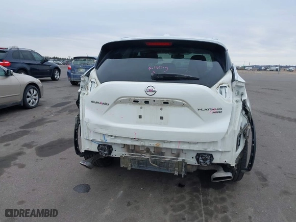 2015 Nissan Murano SV with VIN 5N1AZ2MH1FN264230, listed as a IAAI auction lot 41706849 with 232,718 mi miles. Bid and sale history available at carsss.com. Image 17.