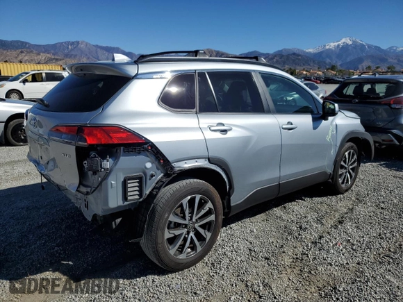 2024 Toyota Corolla Cross XLE с VIN 7MUDAAAG3RV085206, выставлен на аукционе Copart как лот 46129215 с пробегом 16 472 миль миль и Списание • Salvage title. История ставок и продаж доступна на DreamBid. Изображение 3.