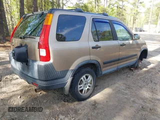 2004 Honda CR-V EX with VIN SHSRD78804U236128, listed as a IAAI auction lot 42041421 with 241,851 mi miles and . Bid and sale history available at carsss.com. Image 4.