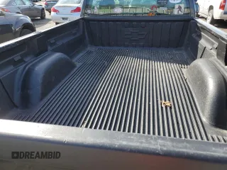 2005 Chevrolet Silverado 1500 Work Truck z VIN 1GCEC14X95Z105147, wystawiony jako Copart lot #45899345 z przebiegiem 121 210 mil mil oraz Szkoda całkowita • Salvage title. Historia ofert i sprzedaży dostępna na DreamBid. Obrazek 10.