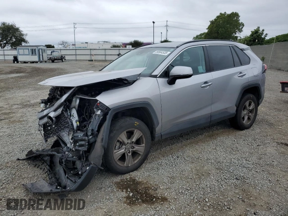 2022 Toyota RAV4 XLE with VIN 2T3W1RFV7NC192617, listed as a Copart auction lot 59564535 with 70,635 mi miles and Salvage title. Bid and sale history available at DreamBid. Image 1.